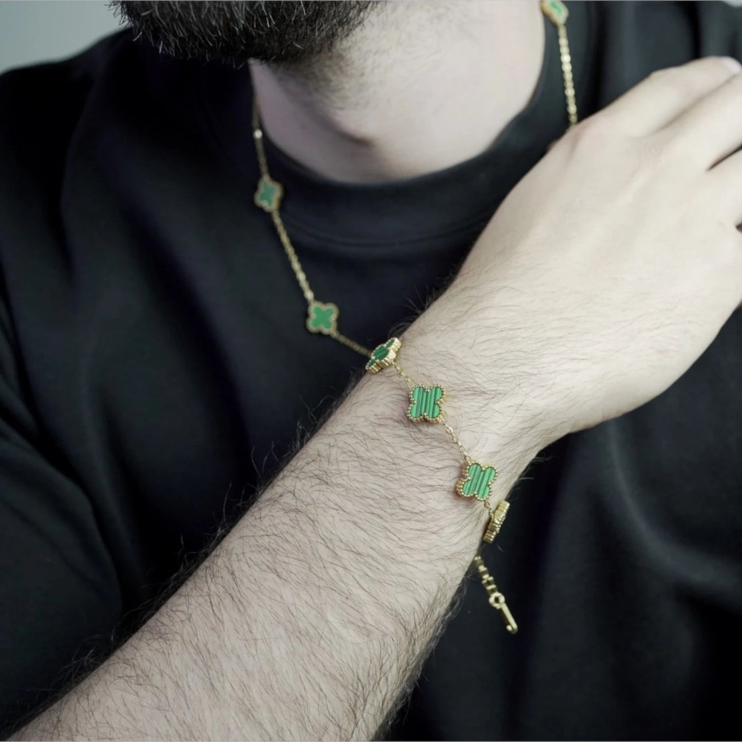 BRAZALETE CLOVER - GOLD MALAQUITA - ATHEREOS