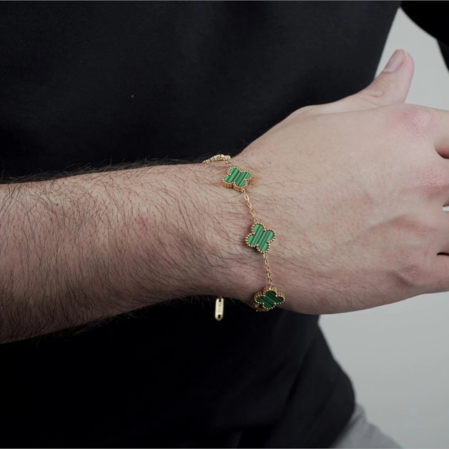 BRAZALETE CLOVER - GOLD MALAQUITA - ATHEREOS