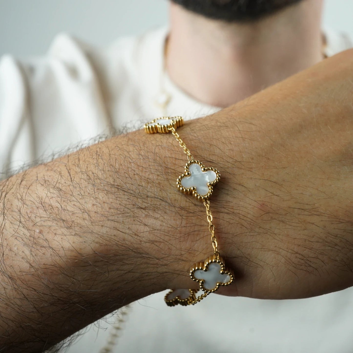 BRAZALETE CLOVER - GOLD NACAR - ATHEREOS
