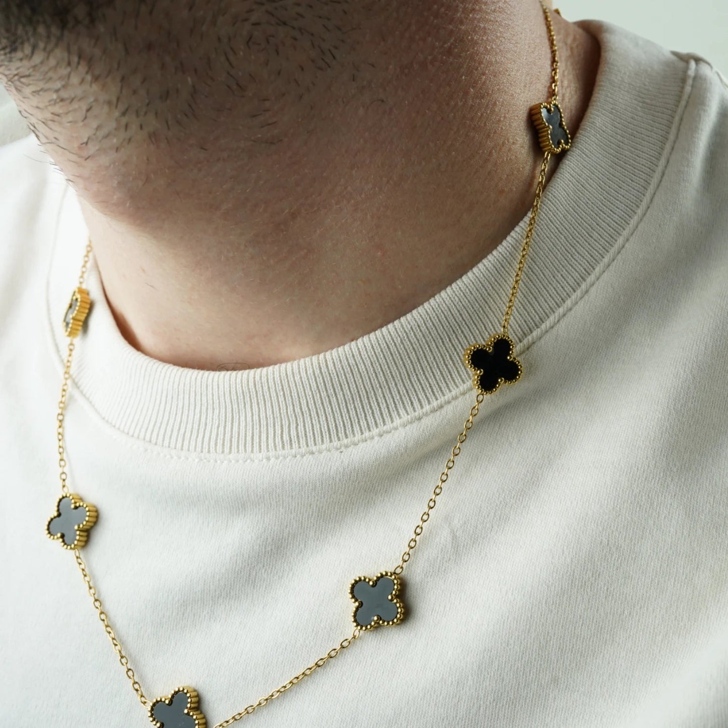 COLLAR CLOVER - GOLD ONIX - ATHEREOS