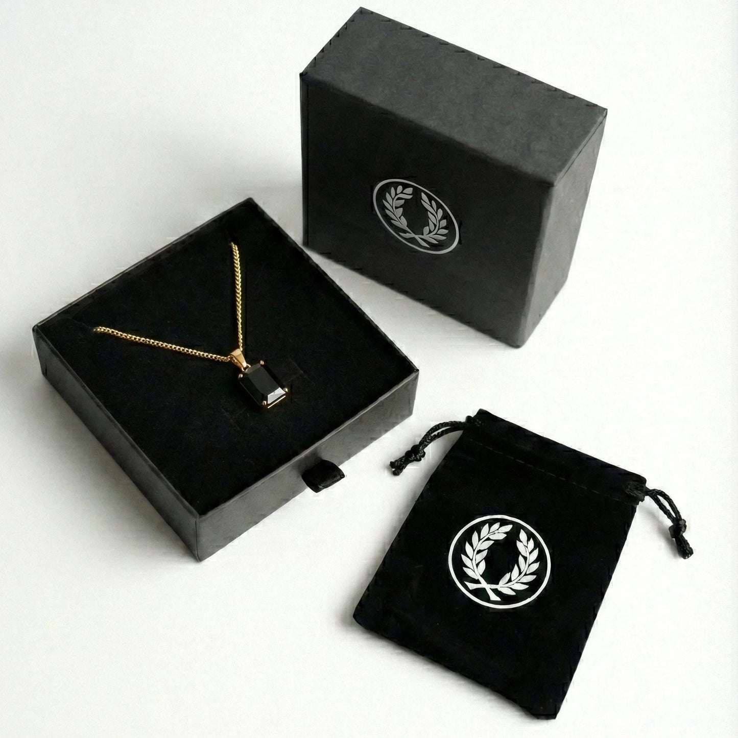 COLLAR ONYX - GOLD - ATHEREOS