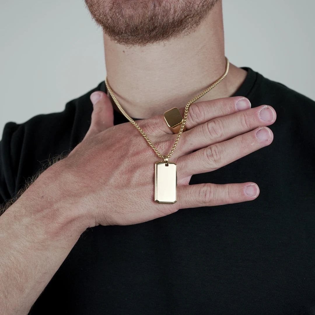 COLLAR TAG - GOLD
