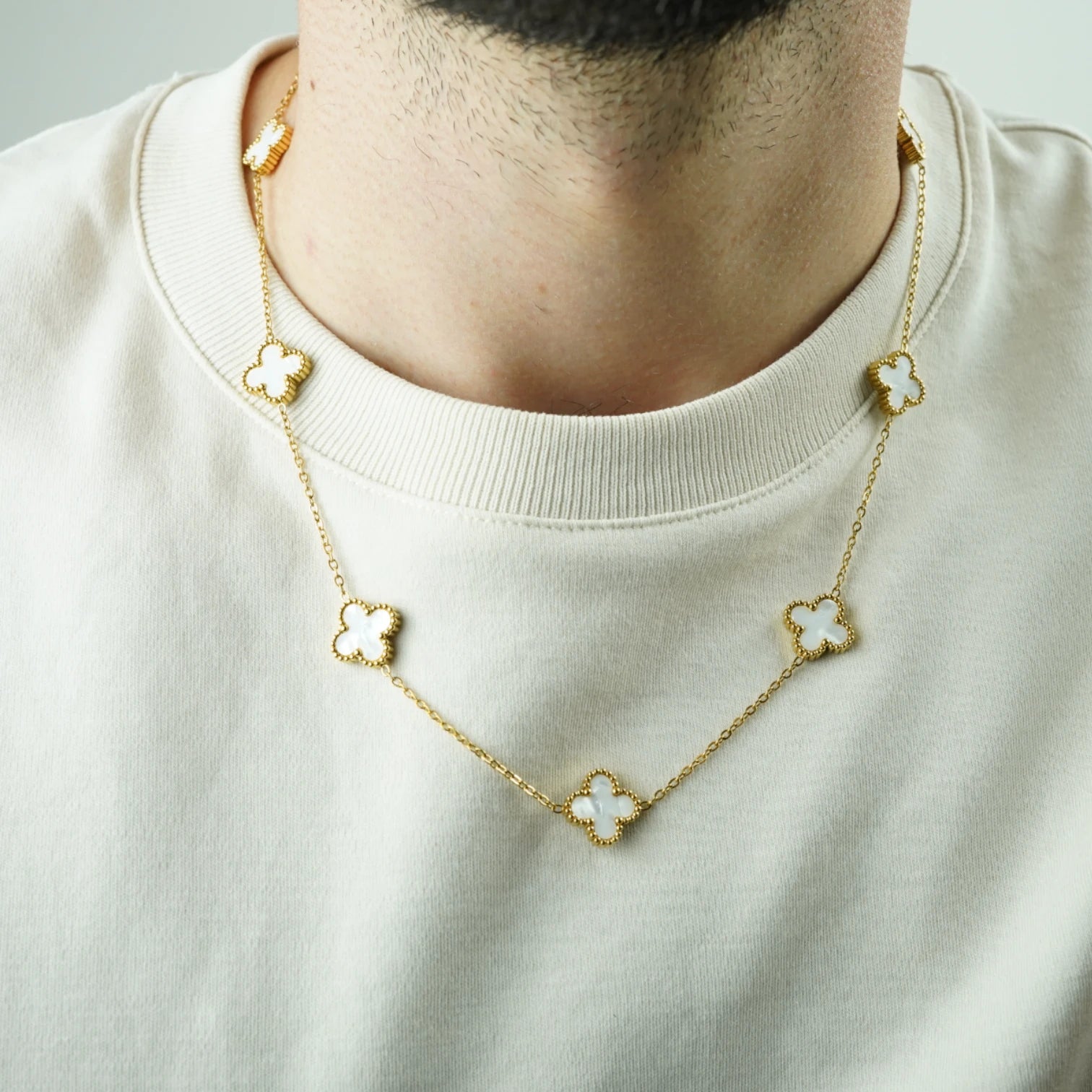 COLLAR CLOVER - GOLD NACAR - ATHEREOS