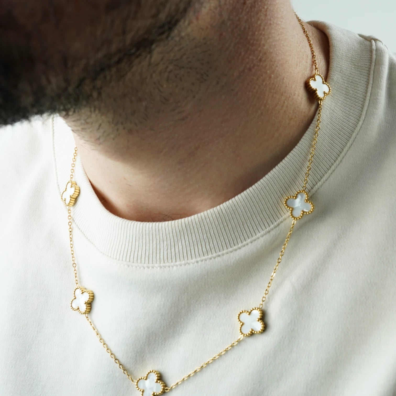 COLLAR CLOVER - GOLD NACAR - ATHEREOS