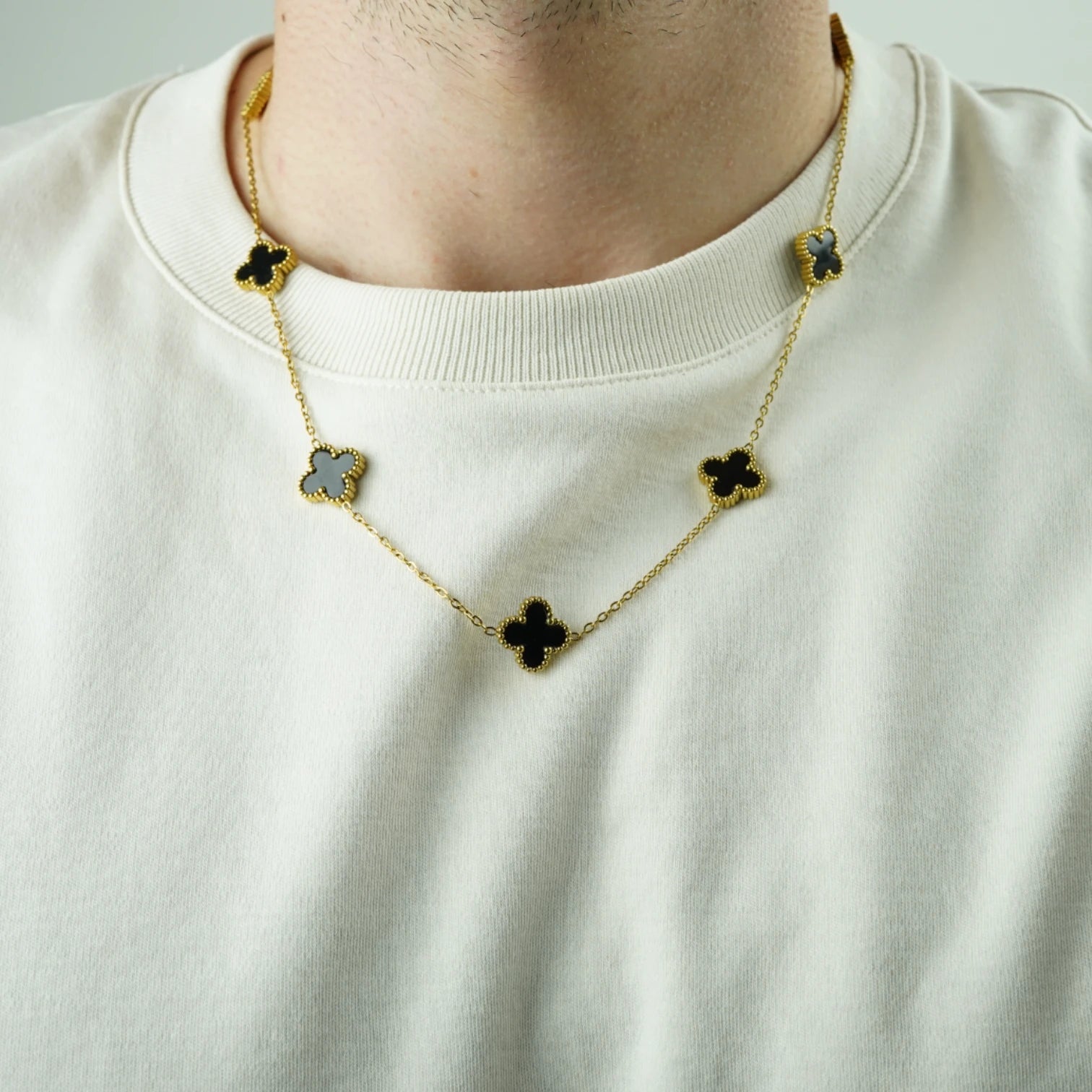 COLLAR CLOVER - GOLD ONIX - ATHEREOS