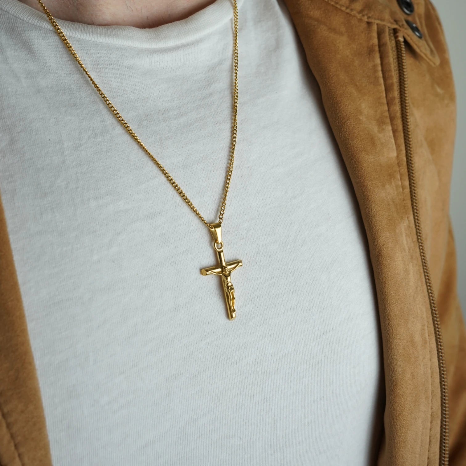 COLLAR CRUCIFIJO - GOLD - ATHEREOS